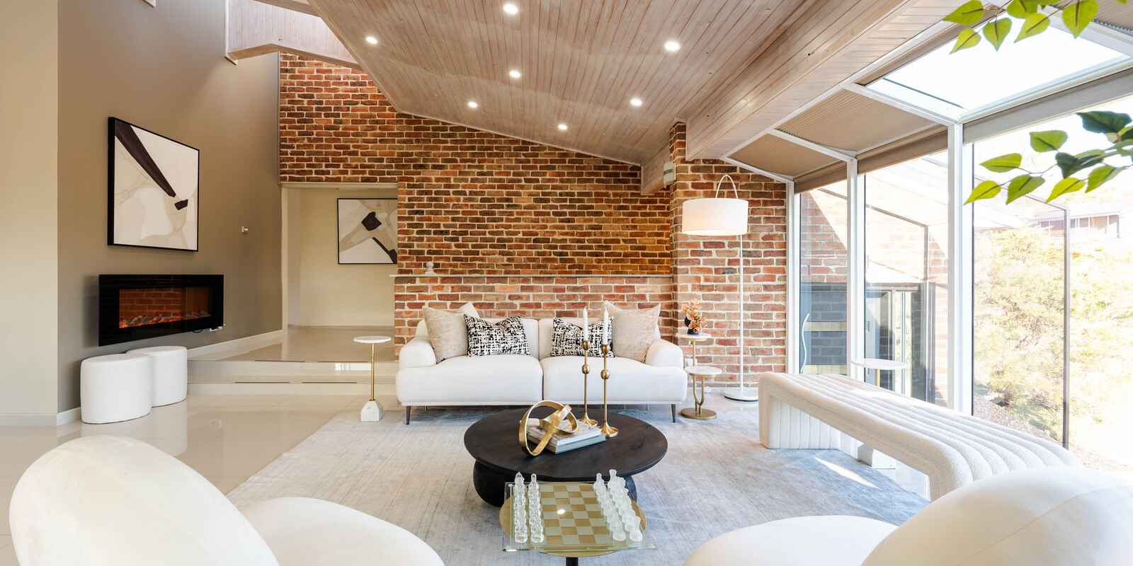 1 Bishopscourt Place Glen Alpine 1 Bishopscourt Place Glen Alpine