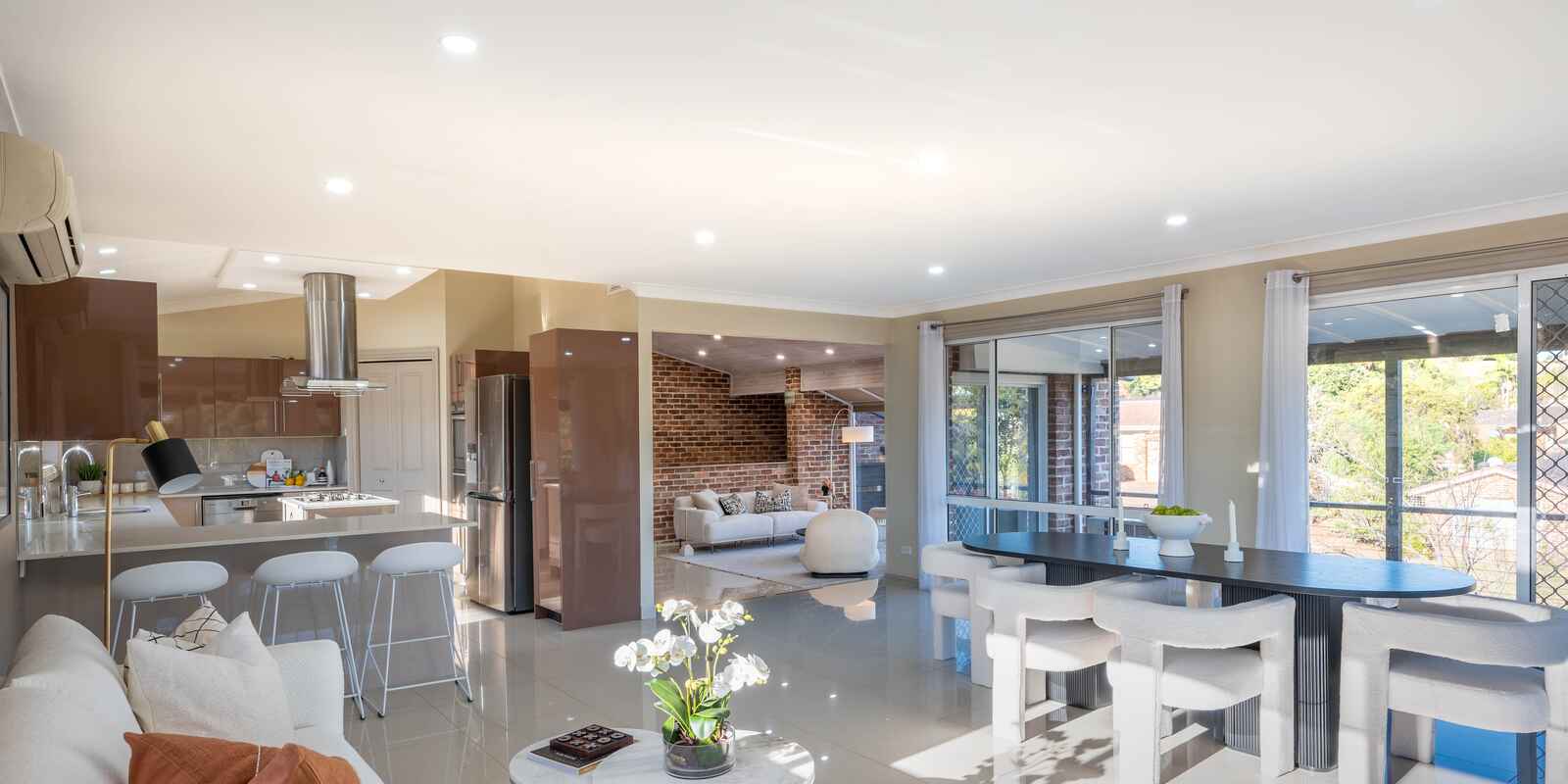 1 Bishopscourt Place Glen Alpine 1 Bishopscourt Place Glen Alpine