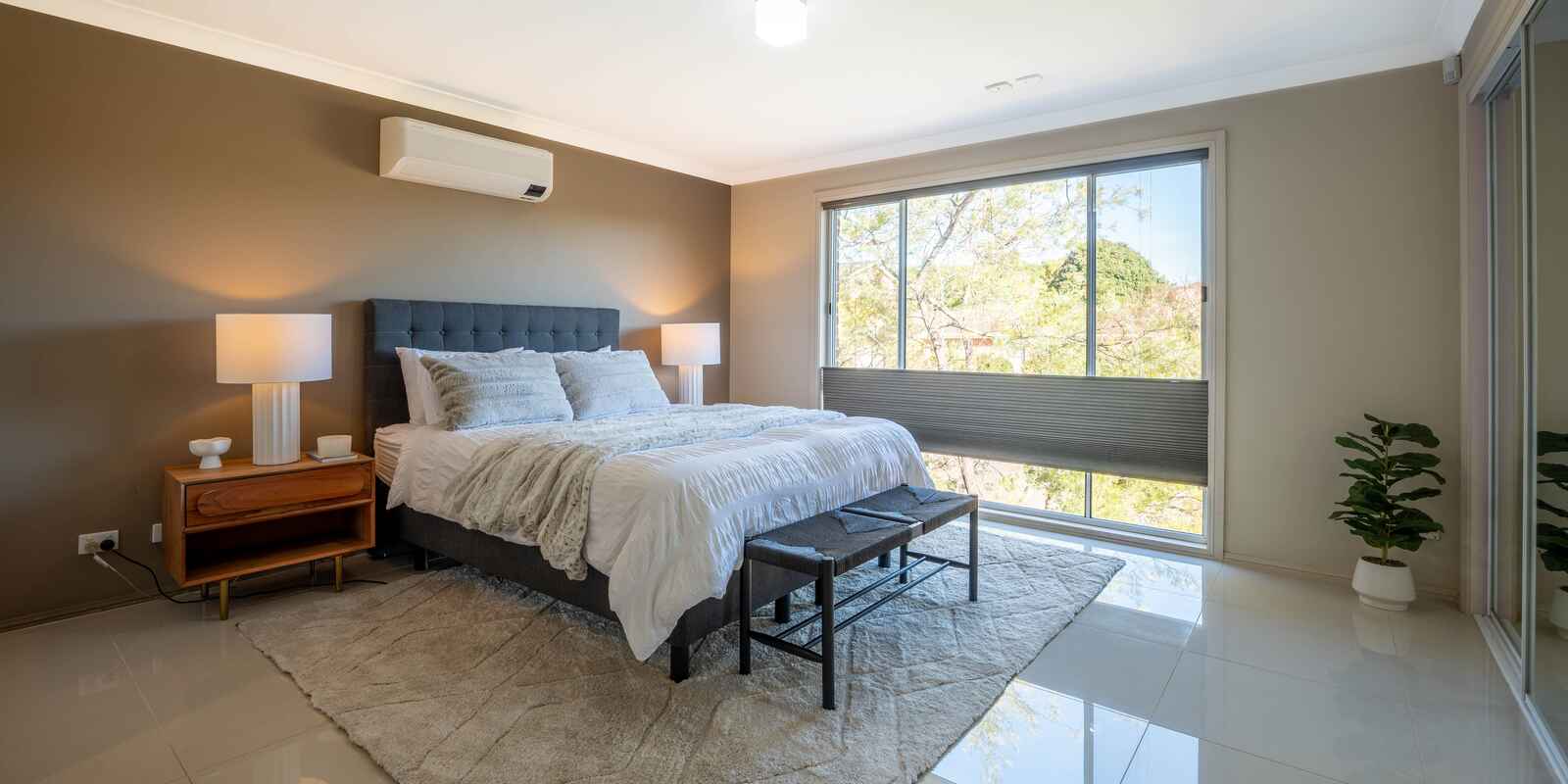 1 Bishopscourt Place Glen Alpine 1 Bishopscourt Place Glen Alpine