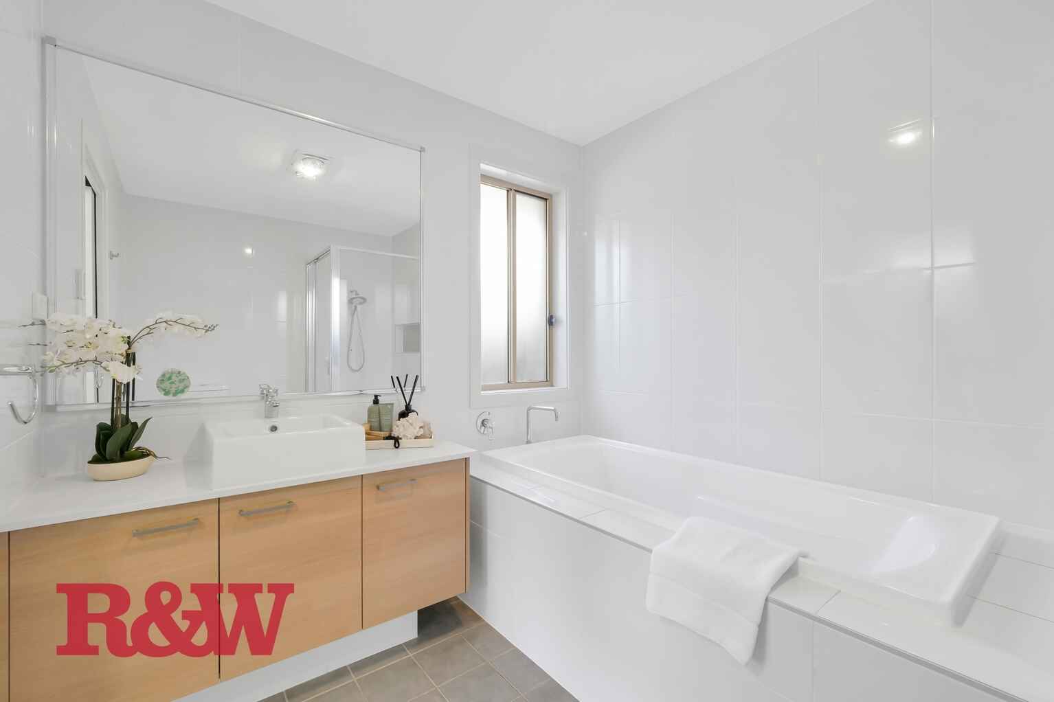 7 Venturer Parade Leppington