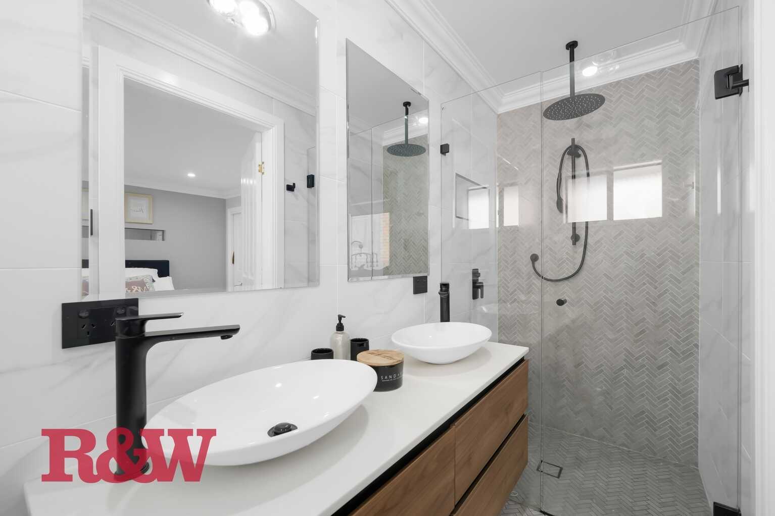 34 Bainbridge Avenue Ingleburn