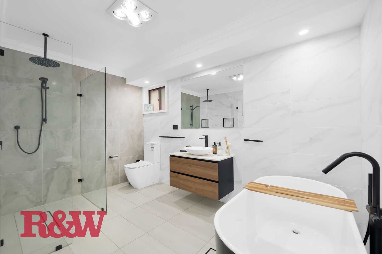 34 Bainbridge Avenue Ingleburn