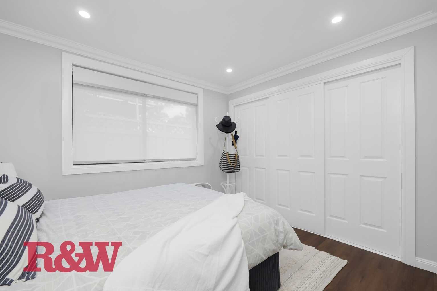 34 Bainbridge Avenue Ingleburn