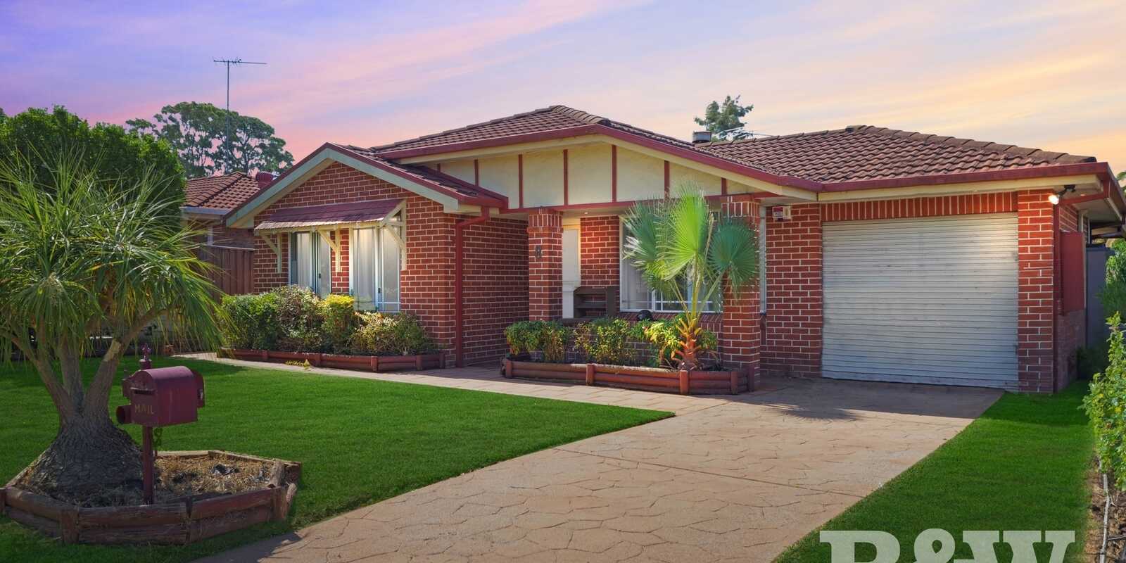 8 Fitton Place St Helens Park 8 Fitton Place St Helens Park