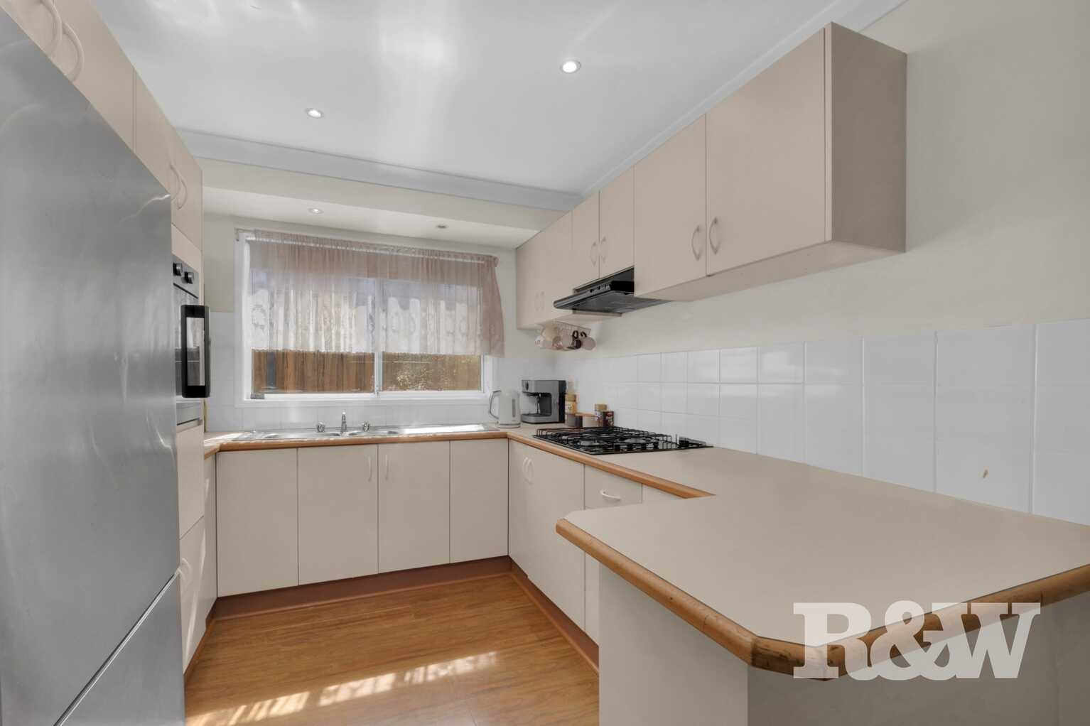 8 Fitton Place St Helens Park 8 Fitton Place St Helens Park