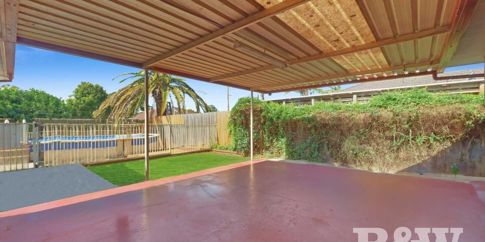 8 Fitton Place St Helens Park 8 Fitton Place St Helens Park