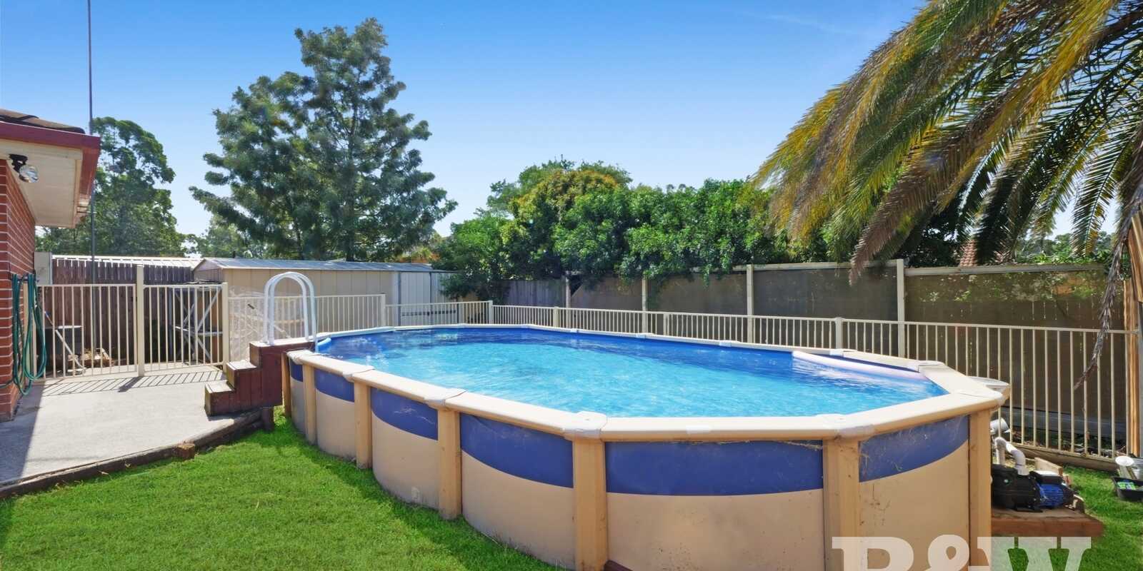 8 Fitton Place St Helens Park 8 Fitton Place St Helens Park