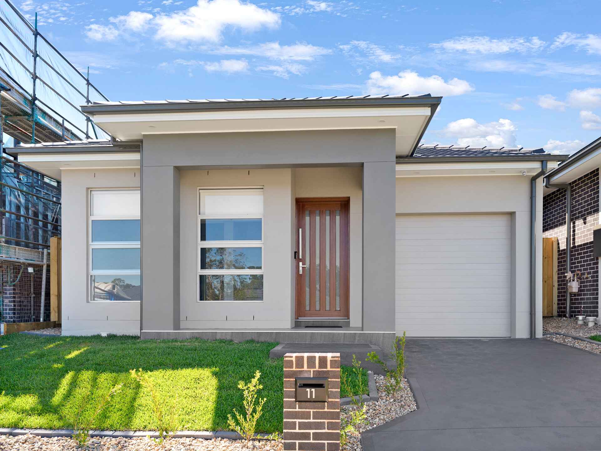 11 Dunstan Drive Bradbury