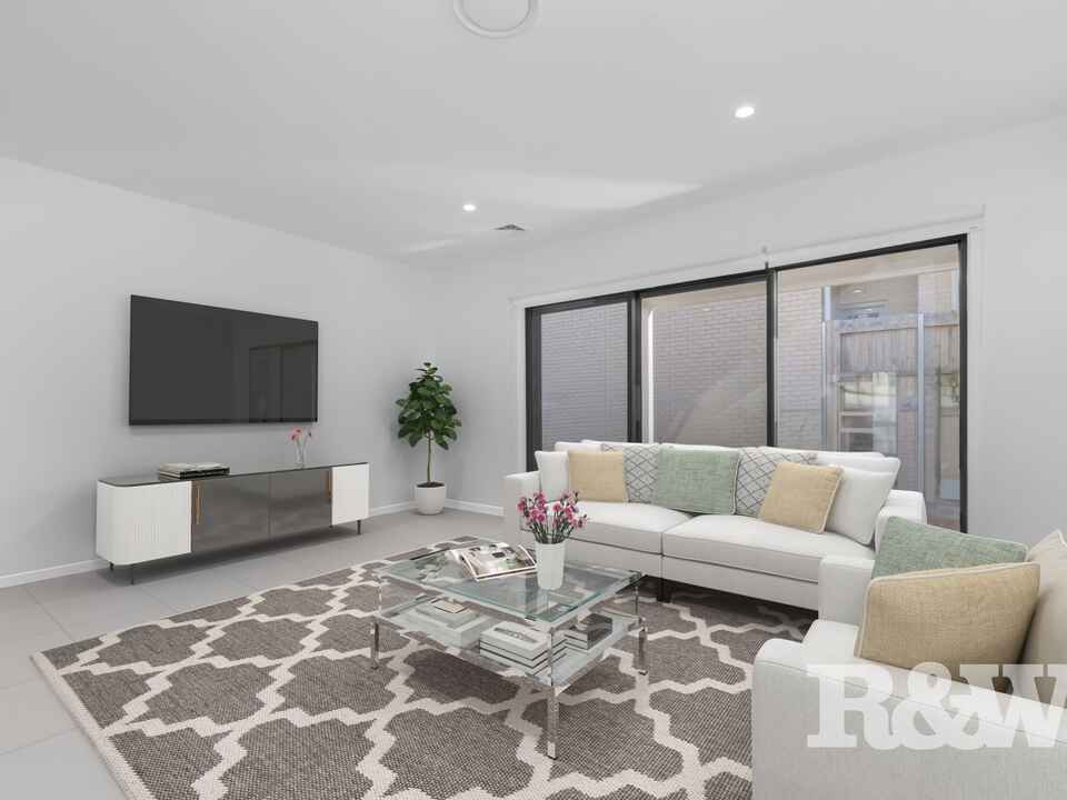 31 Hinton Loop Oran Park