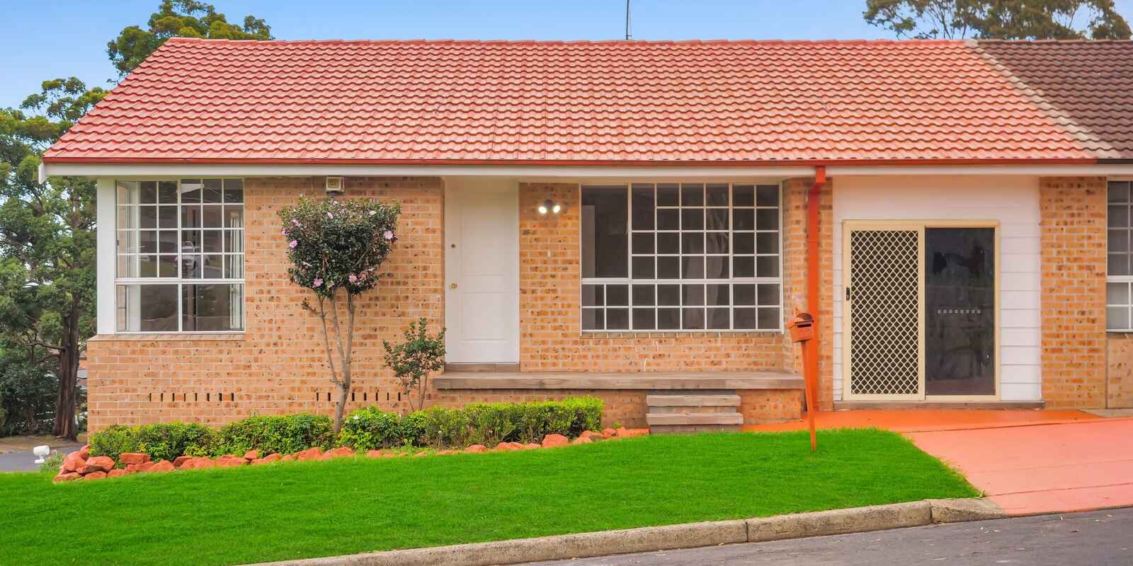 1/22 Aminya Crescent Bradbury
