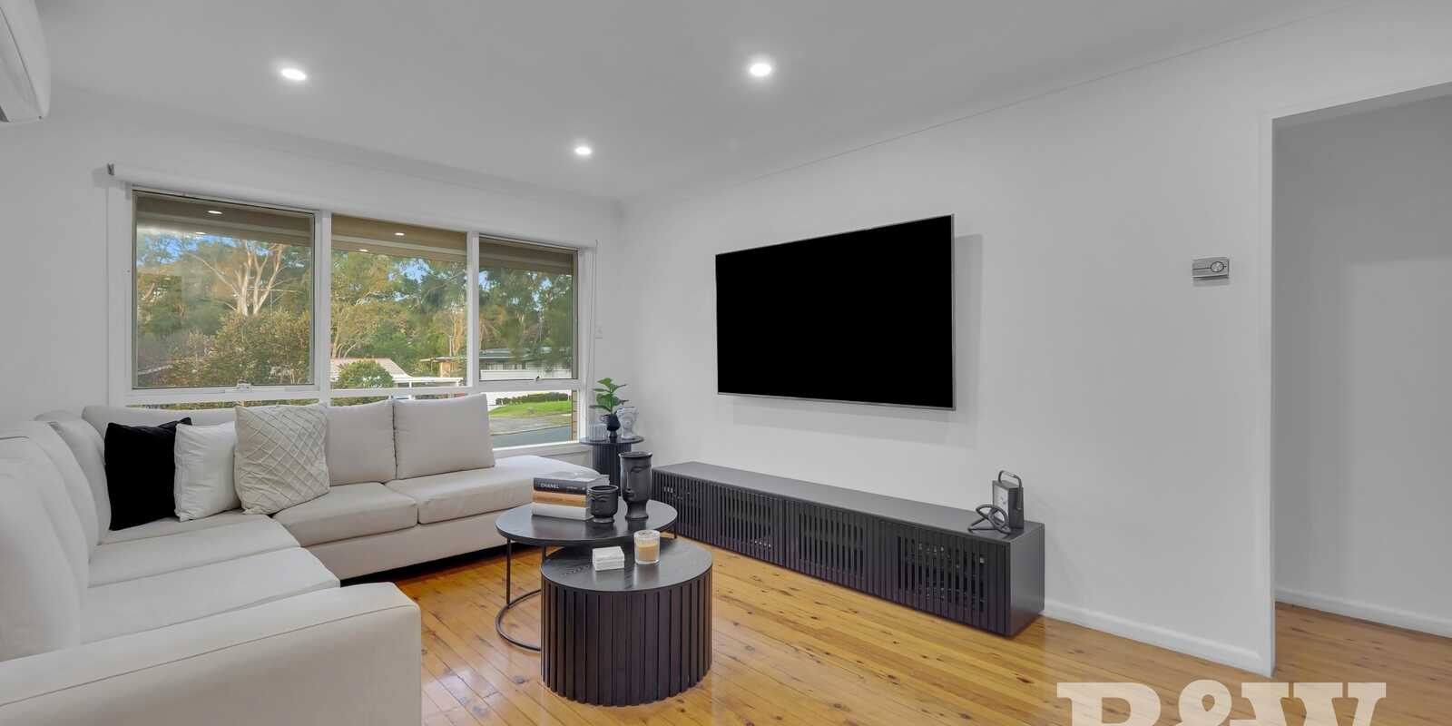 44 Lawn Avenue Bradbury