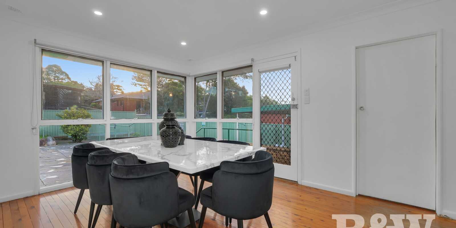 44 Lawn Avenue Bradbury