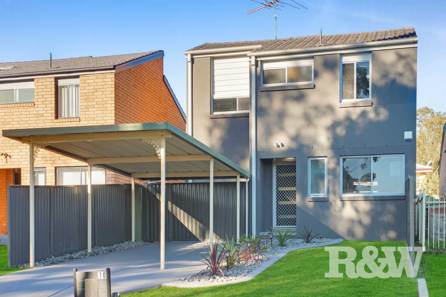 10 Green Lane Bradbury
