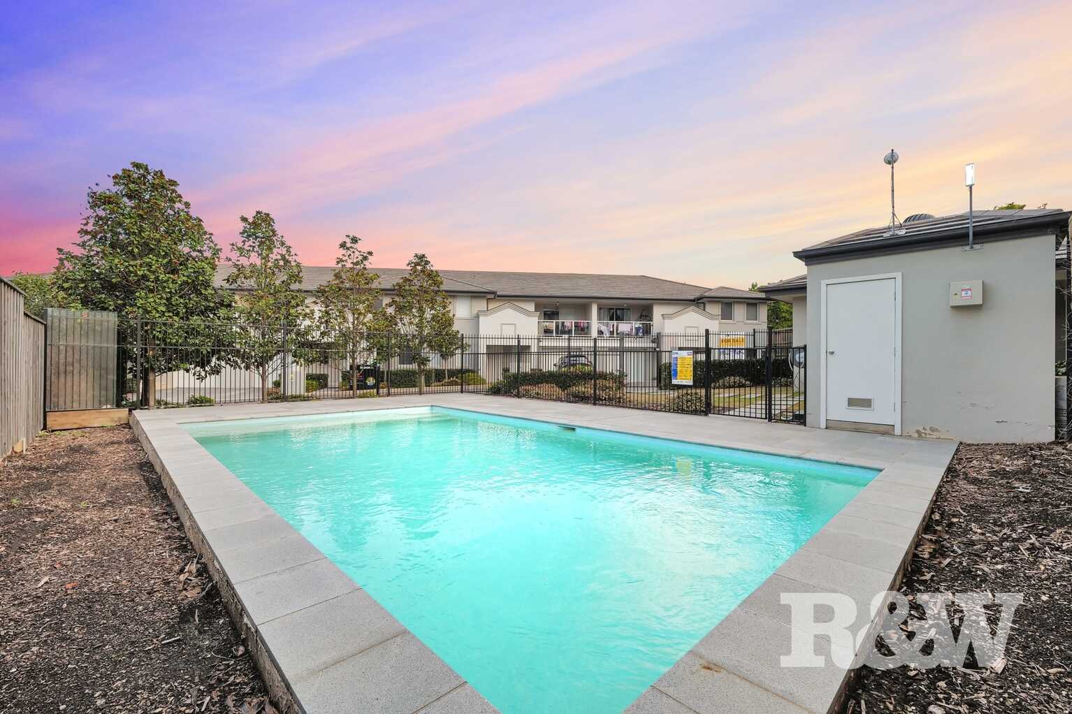 7 Highland Close Macquarie Links