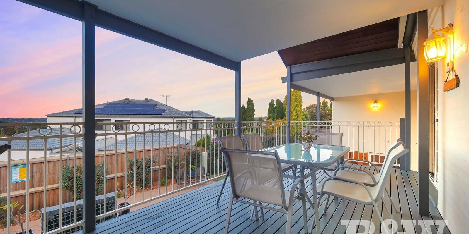 38 Governors Way Macquarie Links
