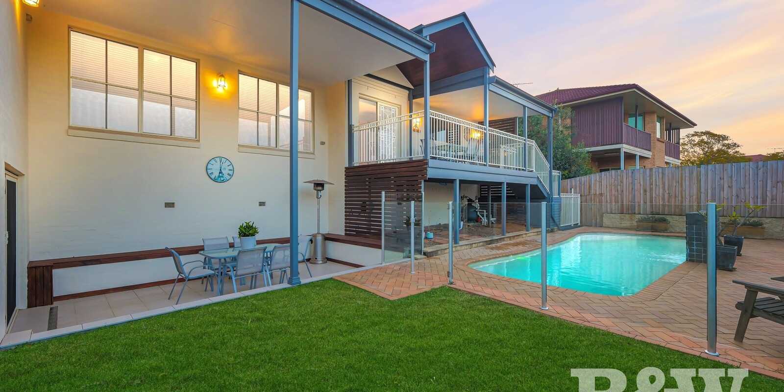 38 Governors Way Macquarie Links