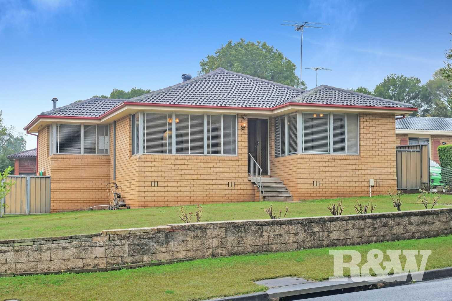 10 Colong Crescent Leumeah 10 Colong Crescent Leumeah