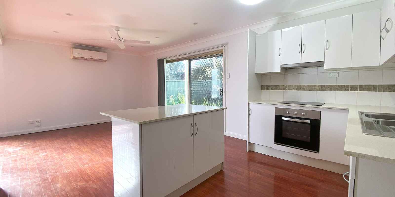 232B St Johns Road Bradbury 232B St Johns Road Bradbury