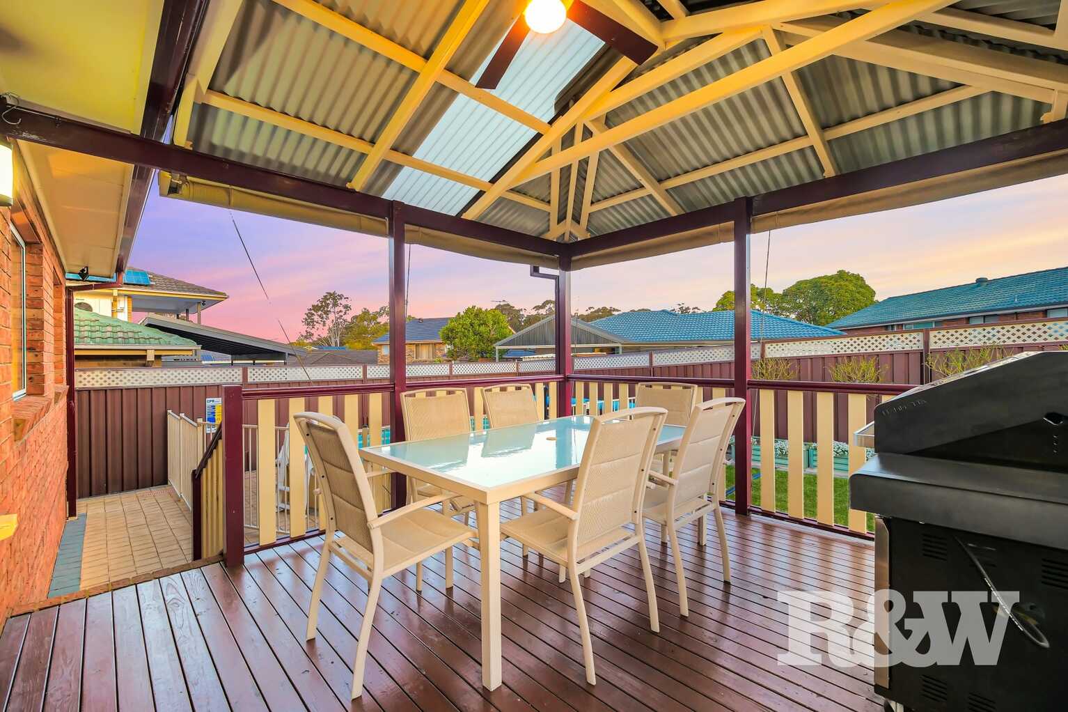 4 Champion Street Glenfield