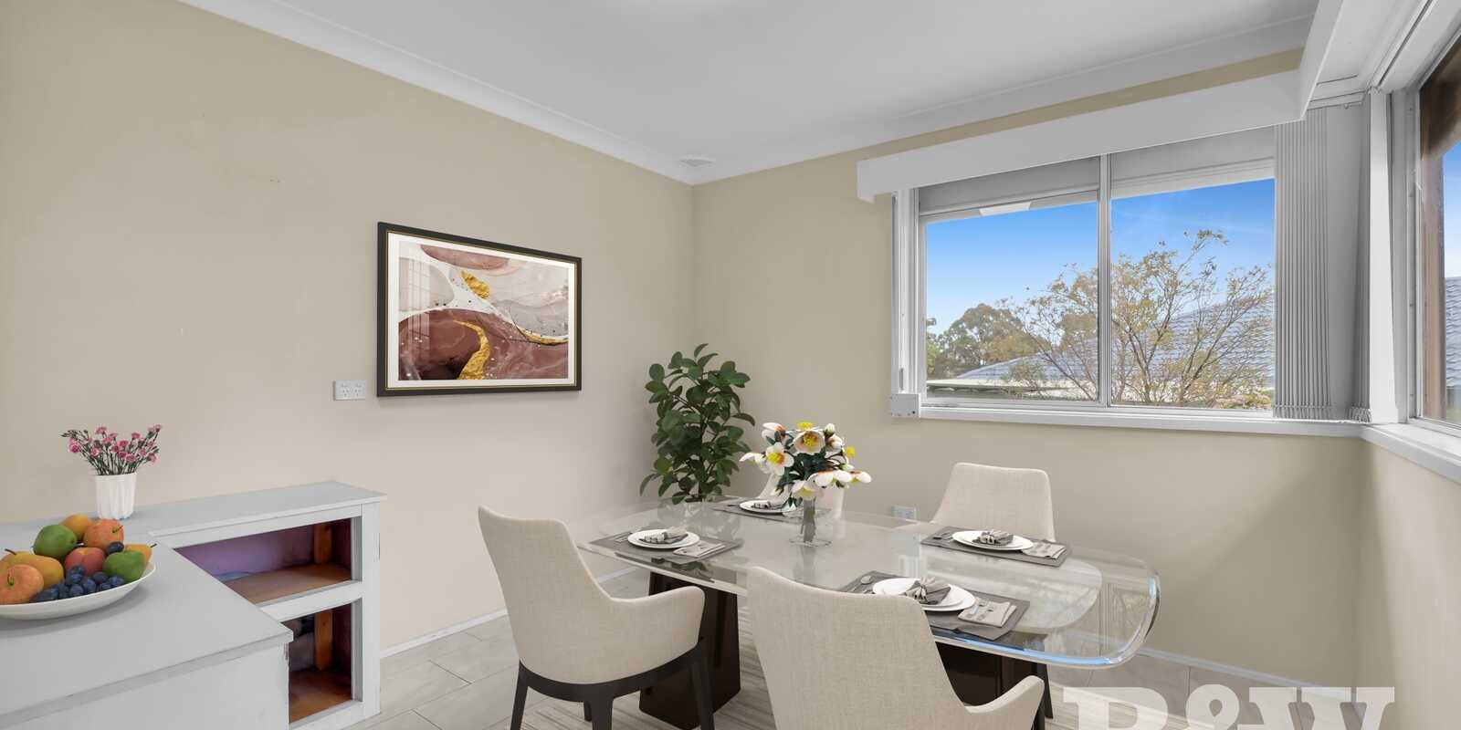 5 Wandarra Crescent Bradbury