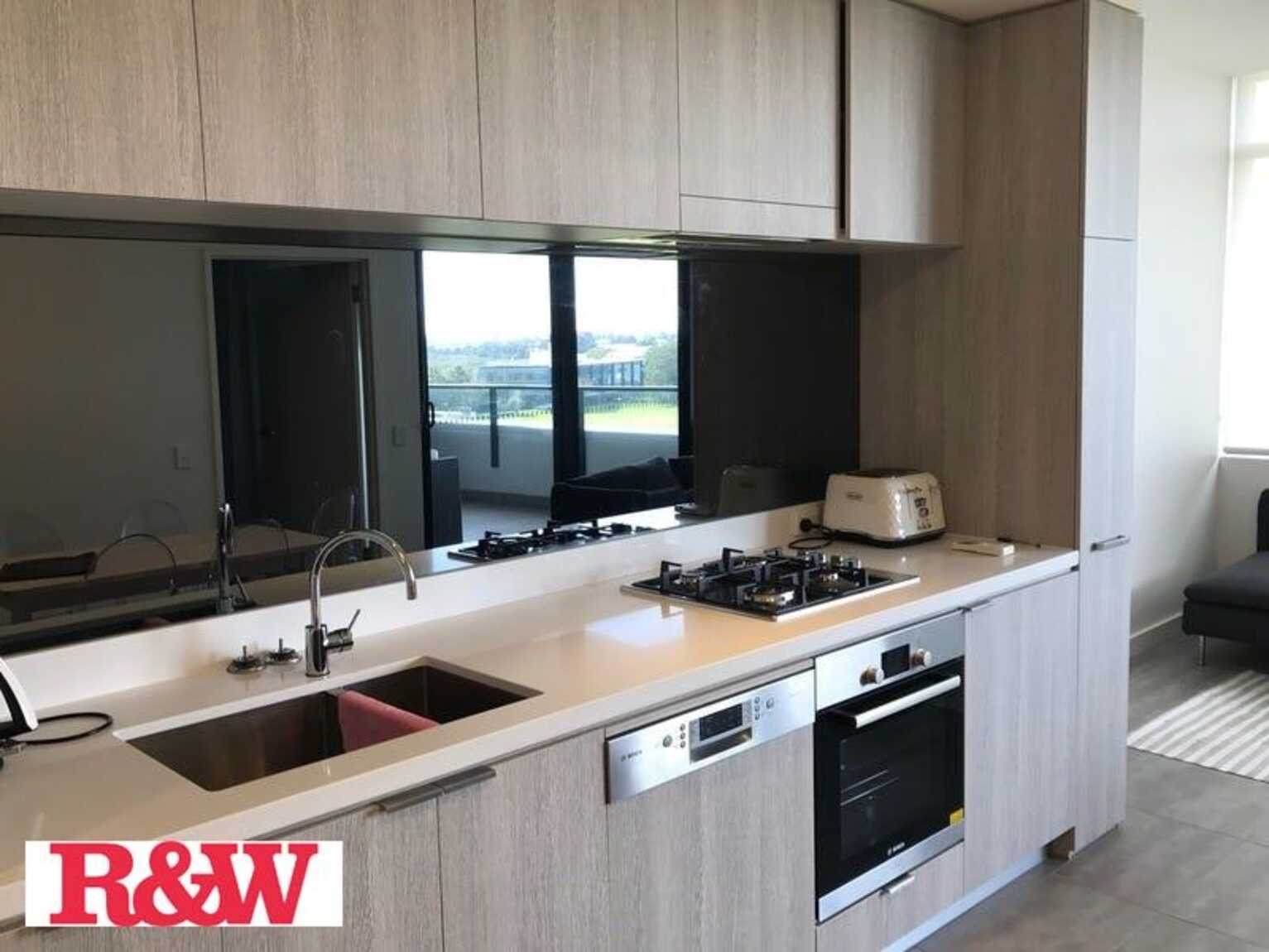 405/1 Dune Walk Woolooware