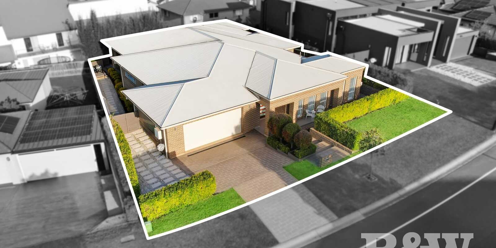 80 Governors Way Macquarie Links