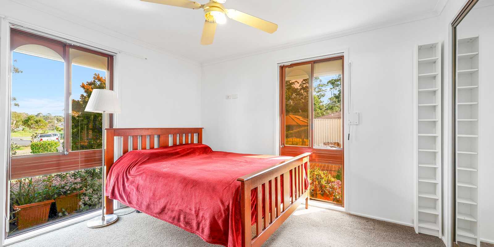 15 Dibbler Place St Helens Park 15 Dibbler Place St Helens Park