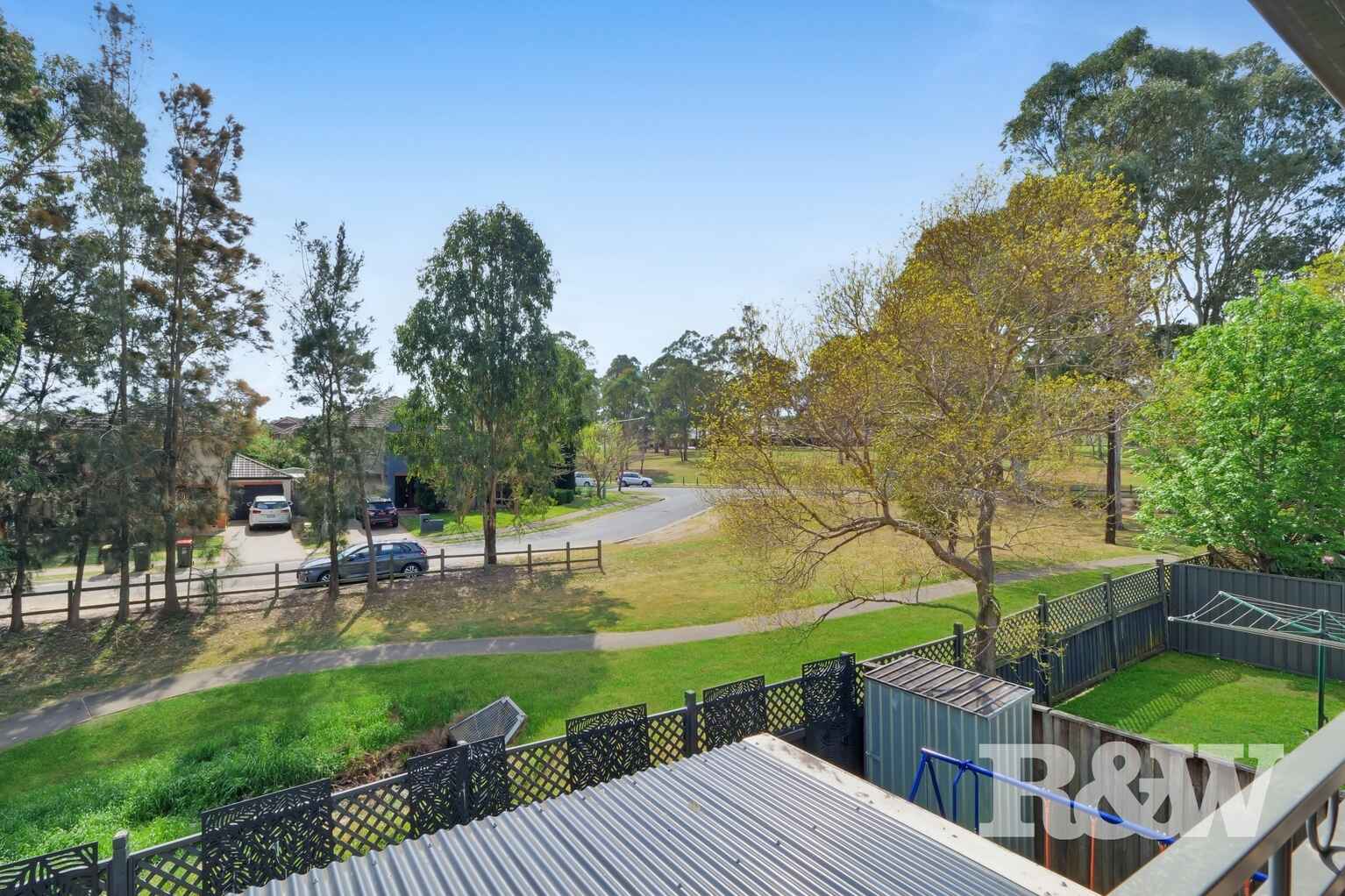 23 Pickets Place Currans Hill 23 Pickets Place Currans Hill