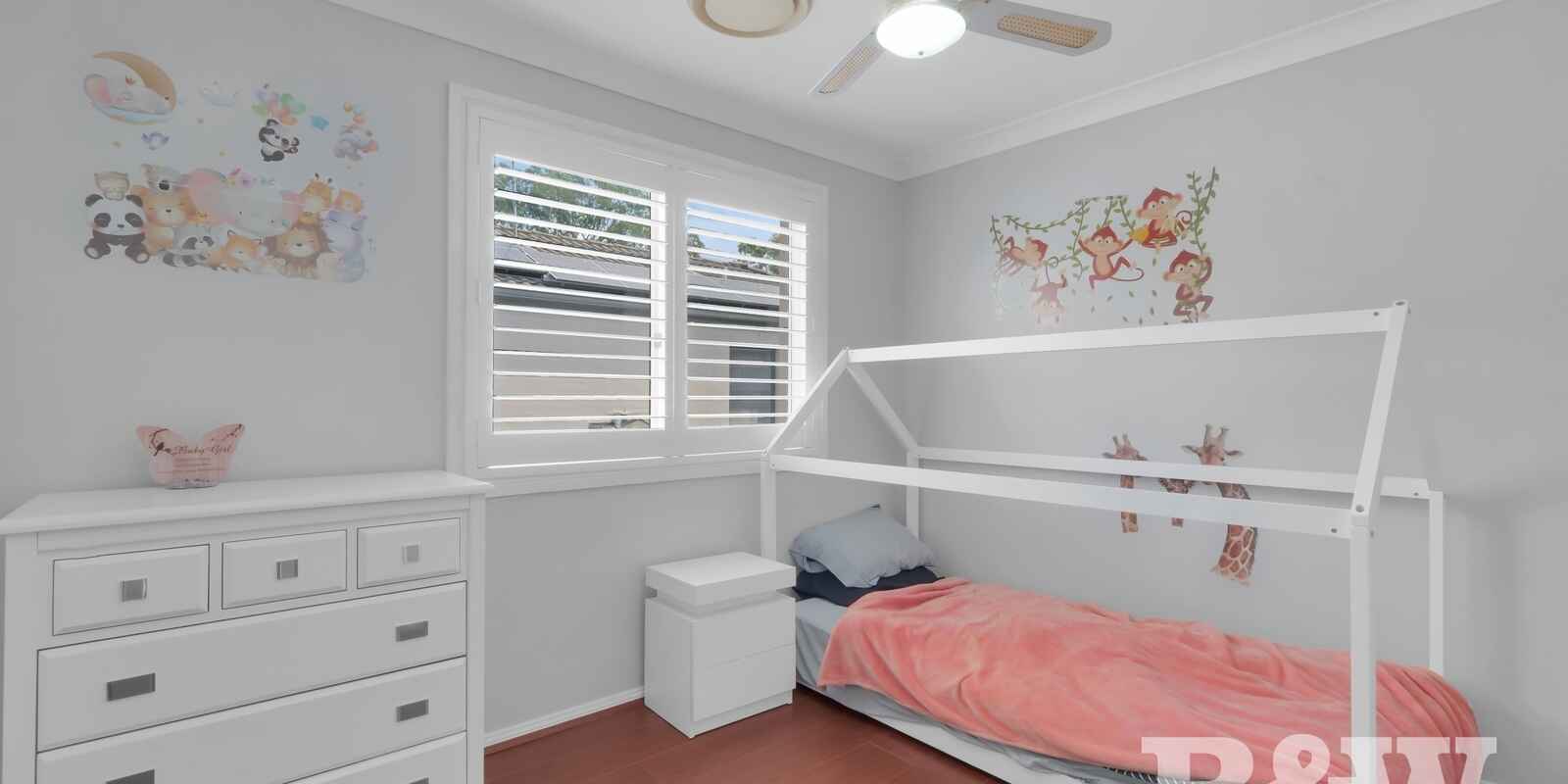 23 Pickets Place Currans Hill 23 Pickets Place Currans Hill