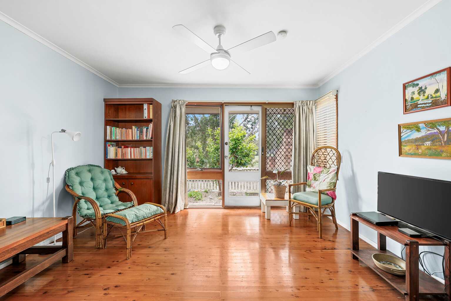 190 The Parkway Bradbury