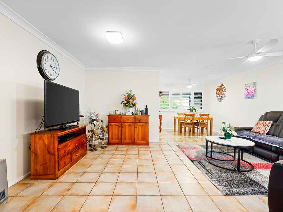 2 Paraka Place Bradbury