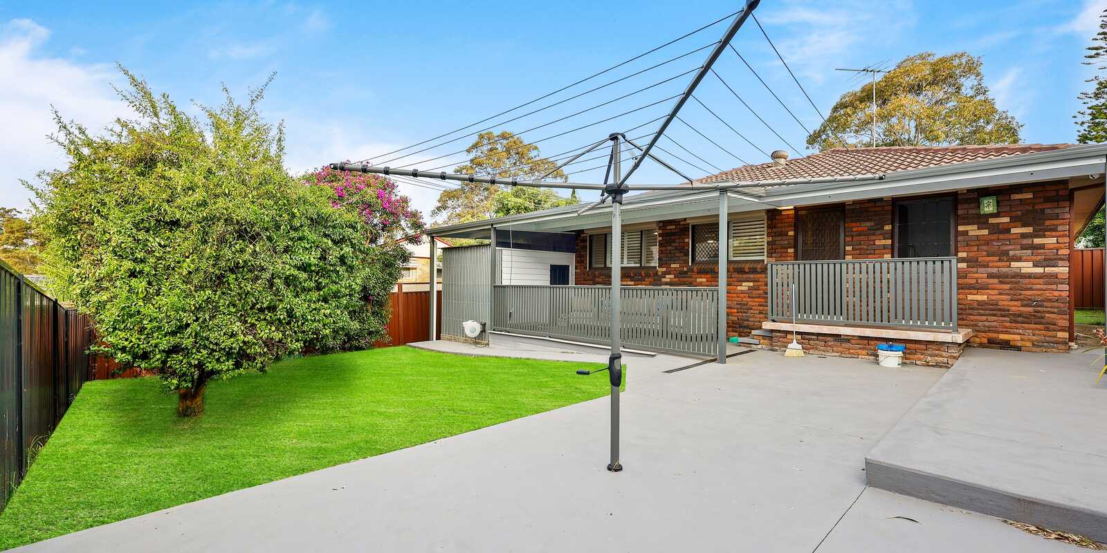 2 Paraka Place Bradbury