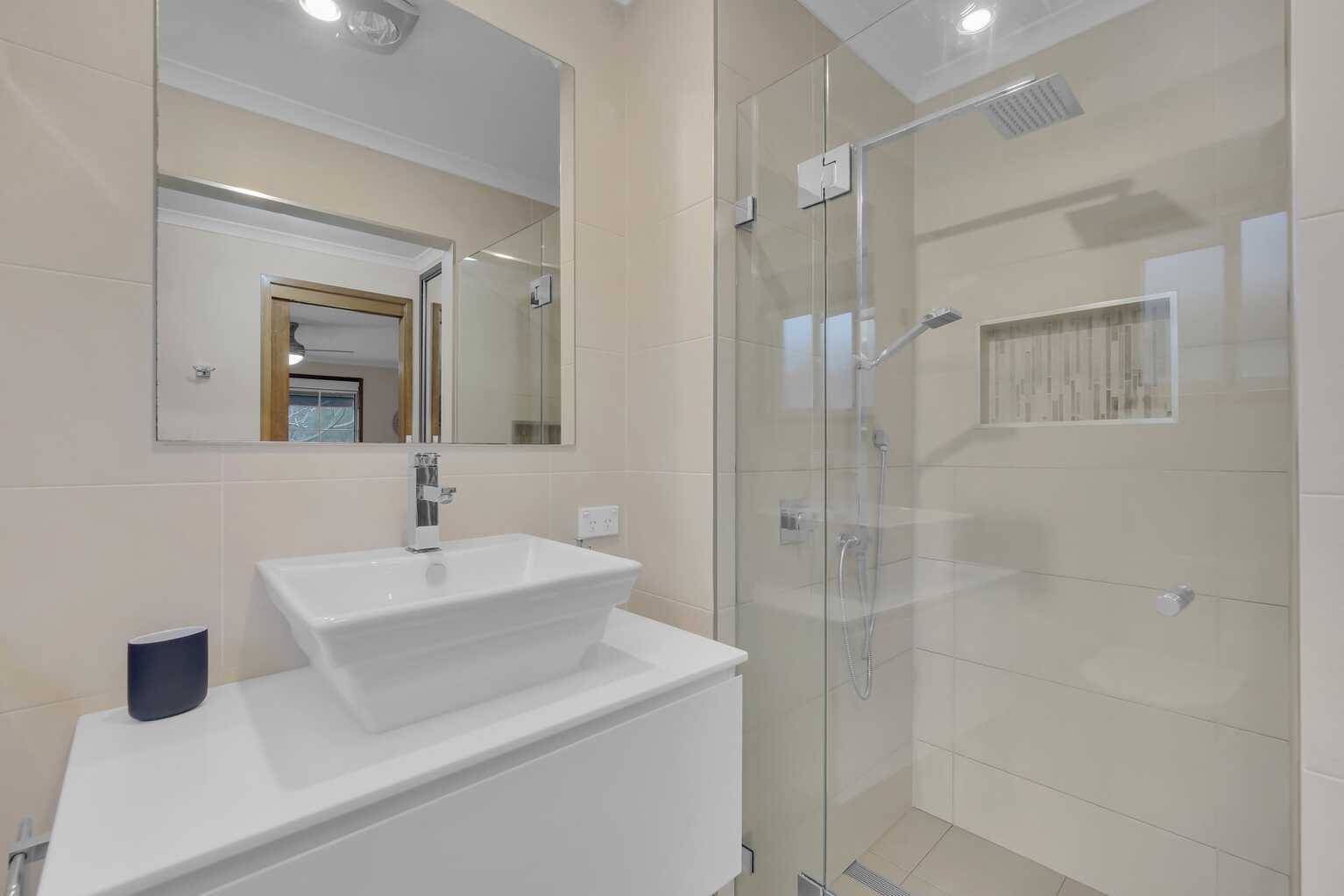 8 Ebro Place Kearns