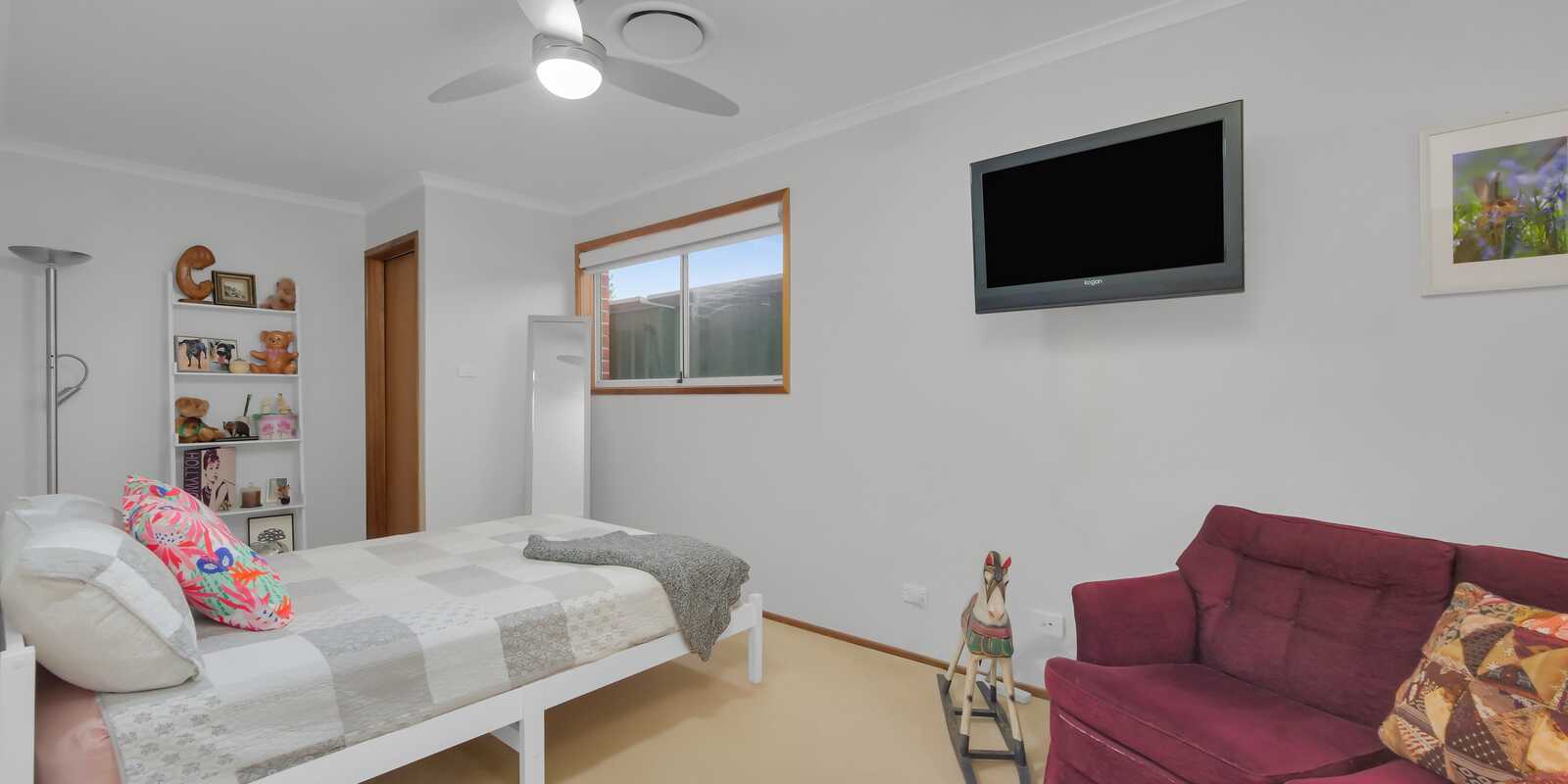 8 Ebro Place Kearns