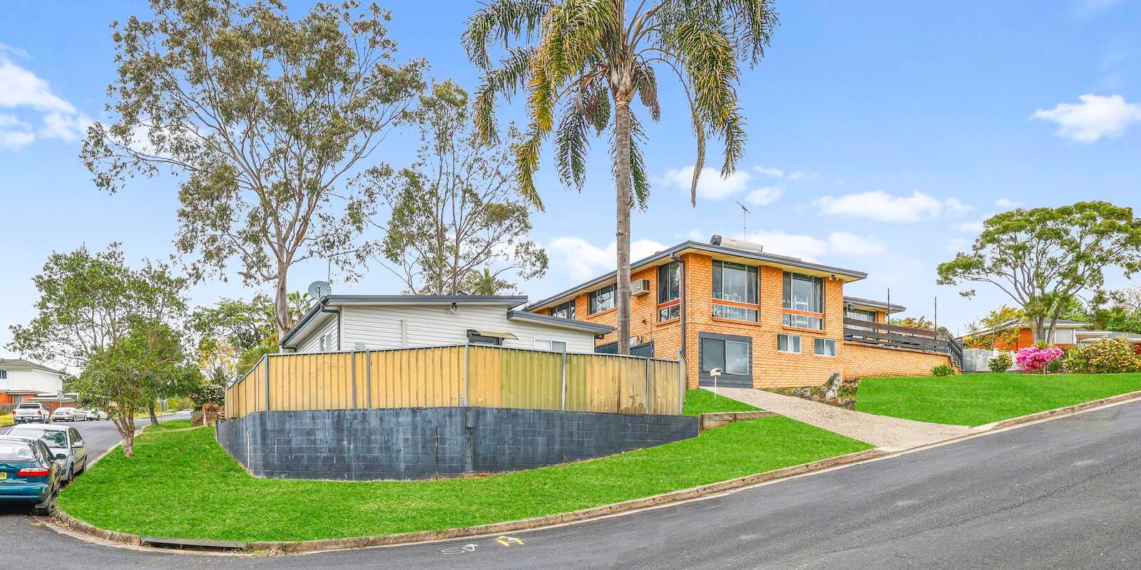27 Kembla Crescent Ruse