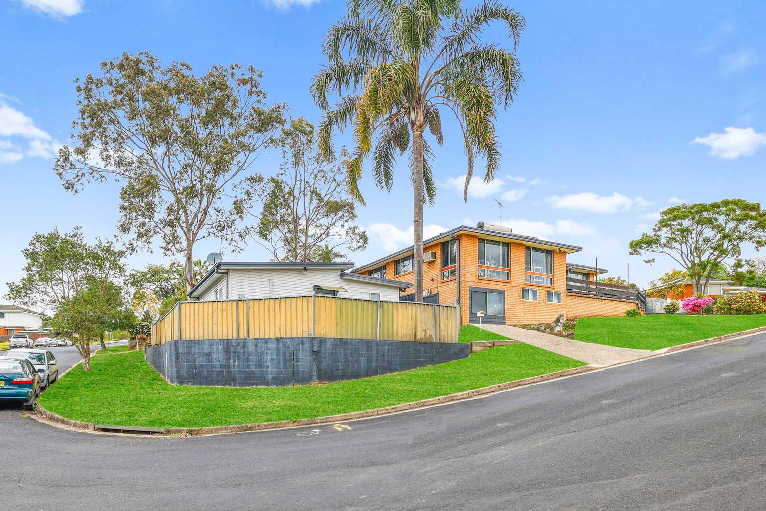 27 Kembla Crescent Ruse