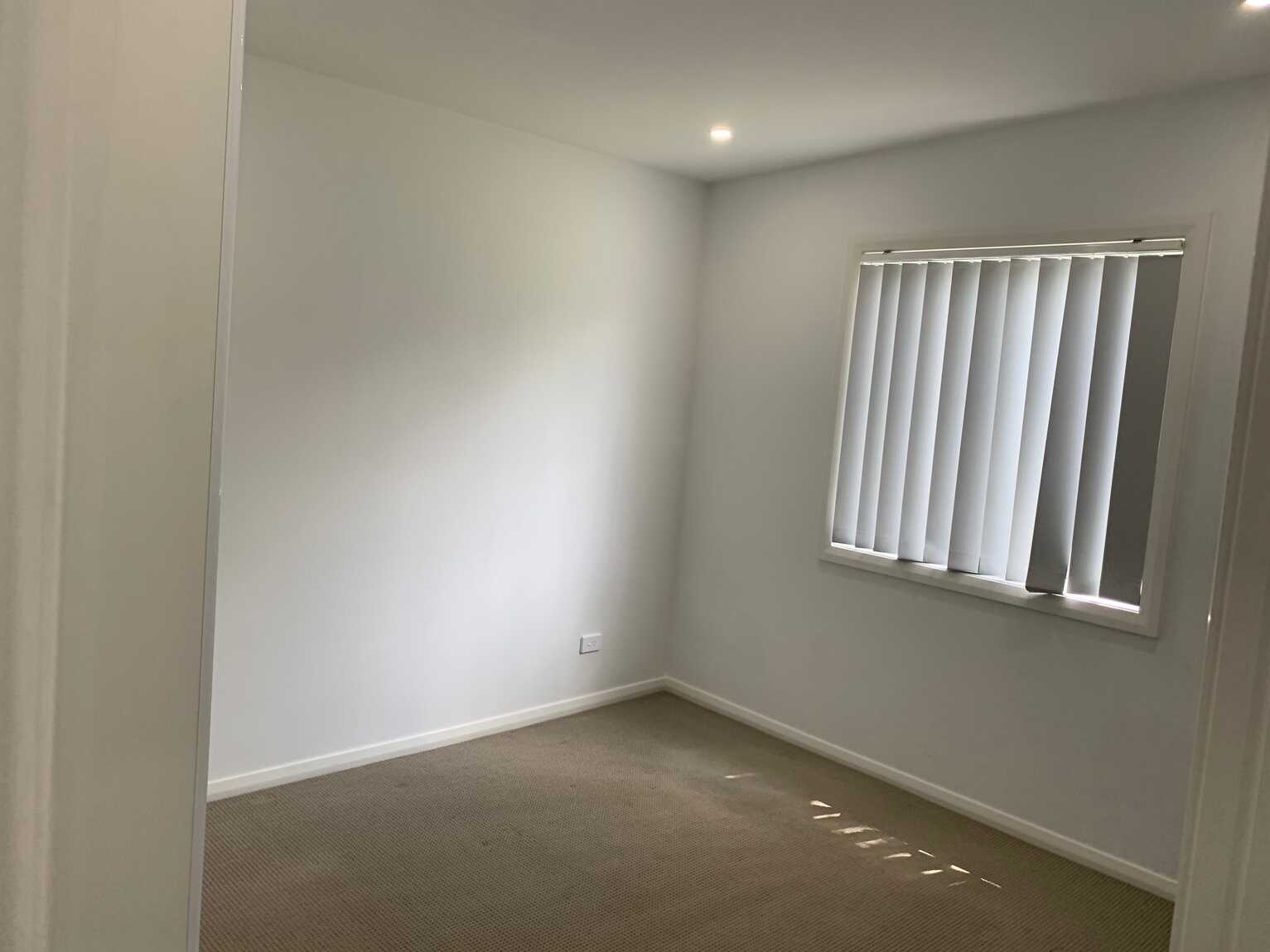 27 Kembla Crescent Ruse