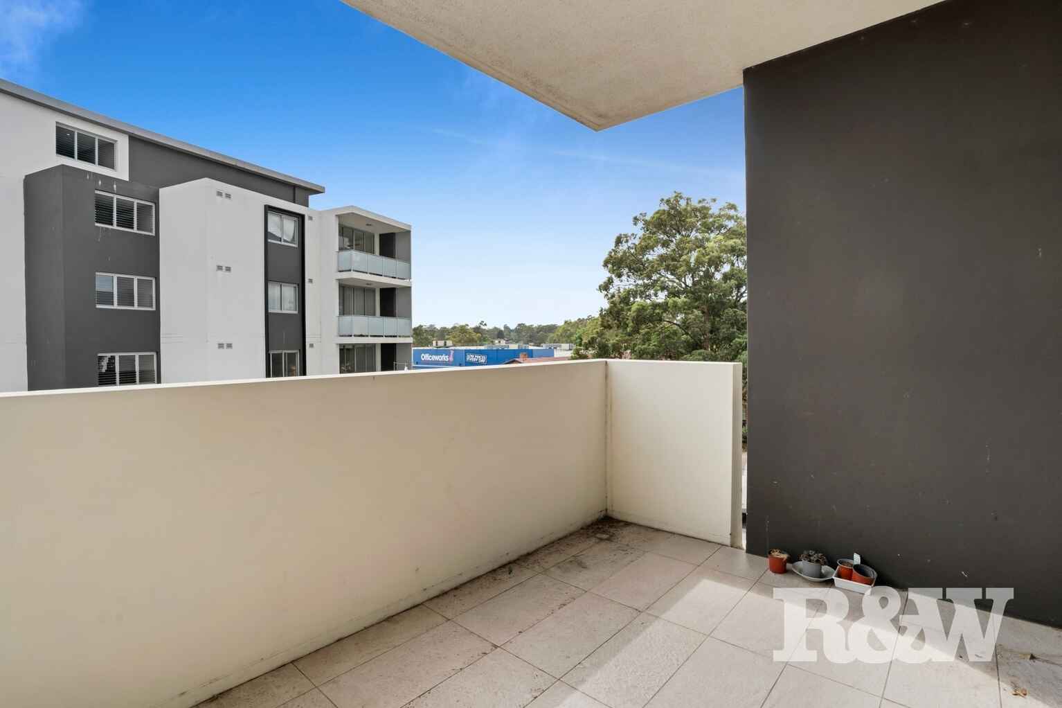 23/3-17 Queen Street Campbelltown 23/3-17 Queen Street Campbelltown