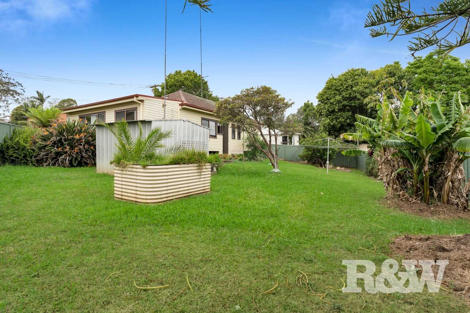 3 Donaldson Street Bradbury