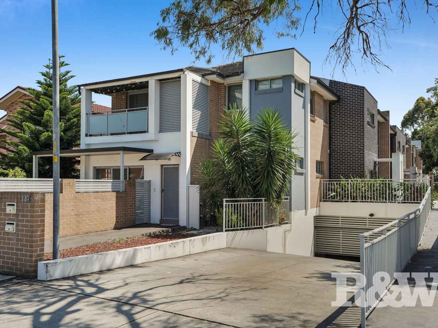 4/149 Elizabeth Drive Liverpool