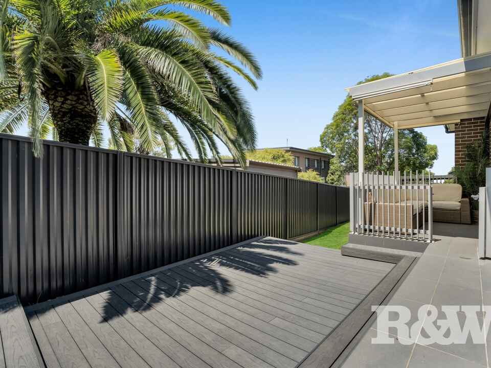 5/6 Holland Crescent Casula