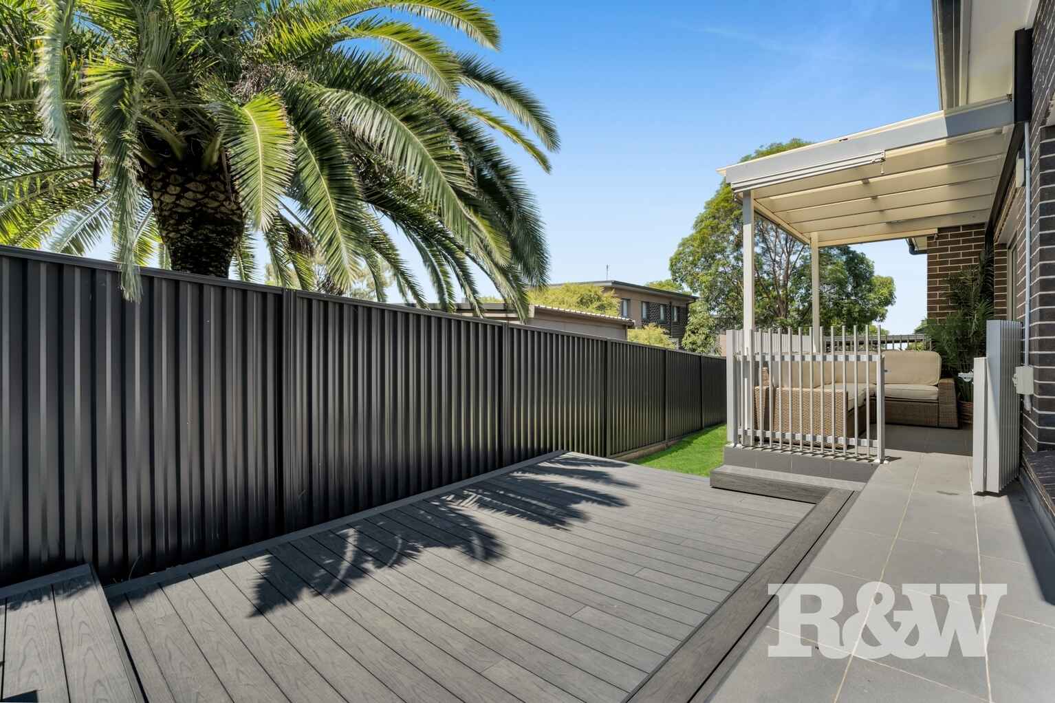 5/6 Holland Crescent Casula