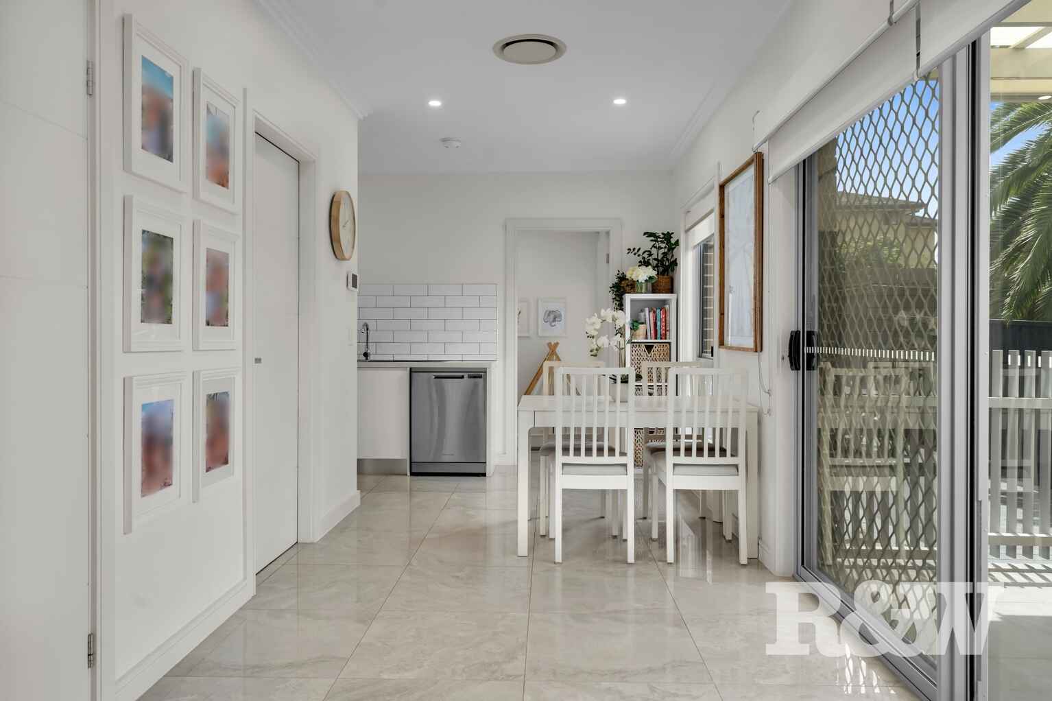 5/6 Holland Crescent Casula