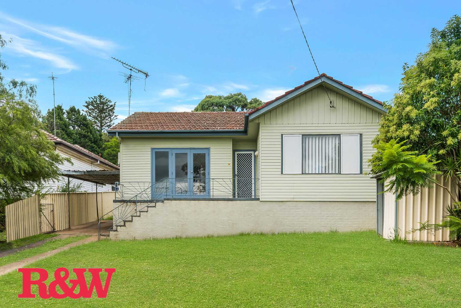 32 Donaldson Street Bradbury