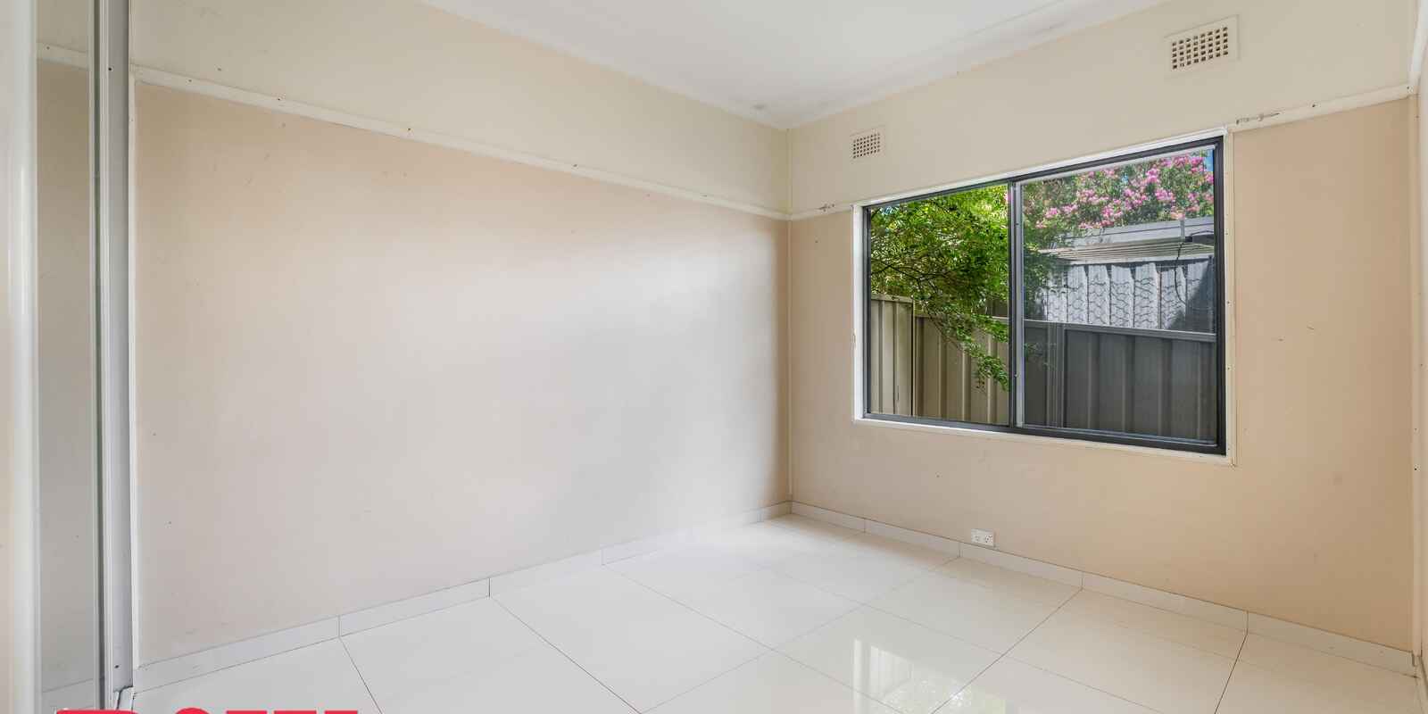 32 Donaldson Street Bradbury