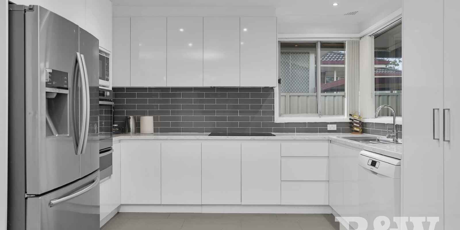 10 Macquarie Avenue Leumeah