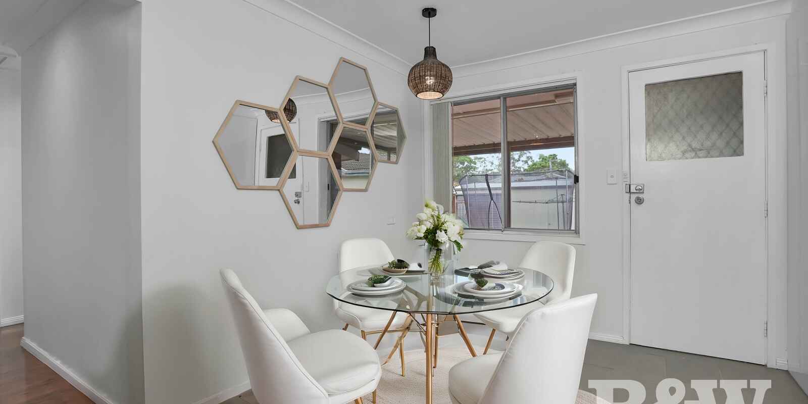 10 Macquarie Avenue Leumeah