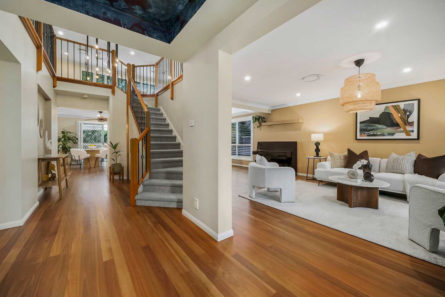 19 Strathwallen Close Macquarie Links 19 Strathwallen Close Macquarie Links