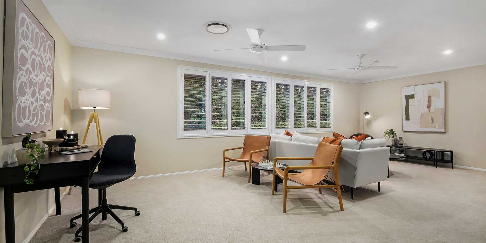 19 Strathwallen Close Macquarie Links 19 Strathwallen Close Macquarie Links