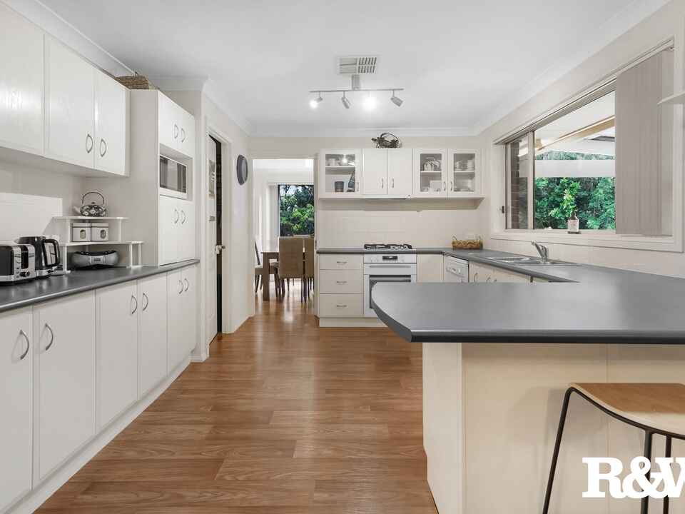 1 Laird Court Macquarie Links